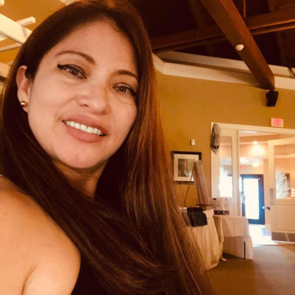 Meet your Posher, Maria